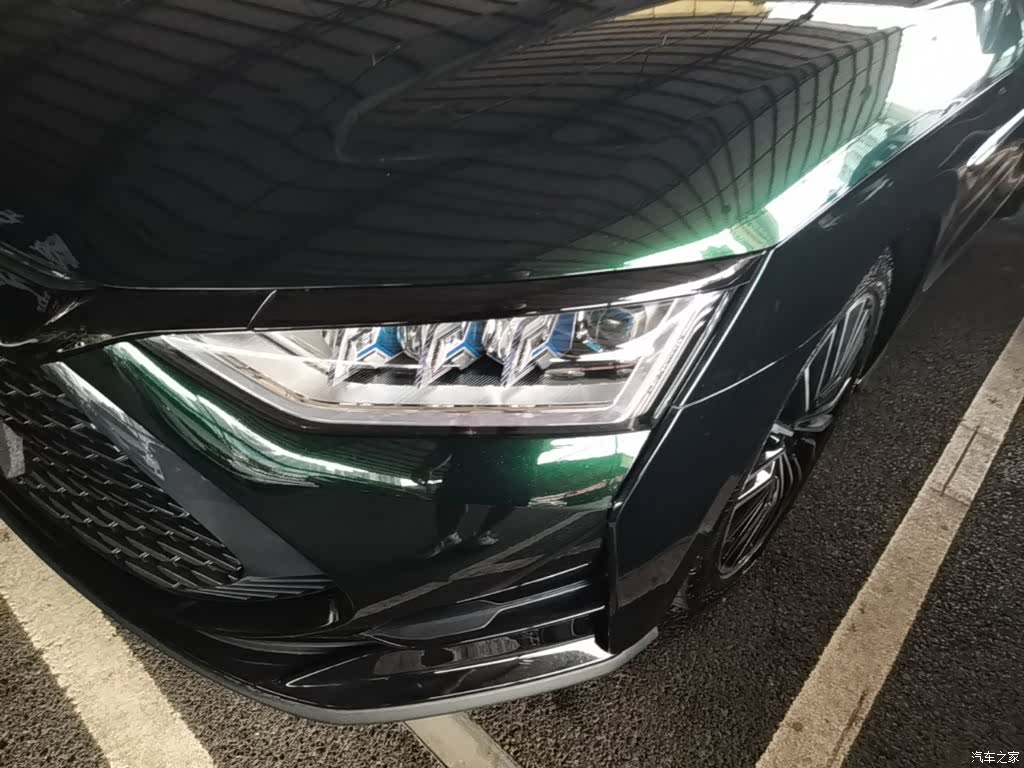 BYD Han, 2022 24