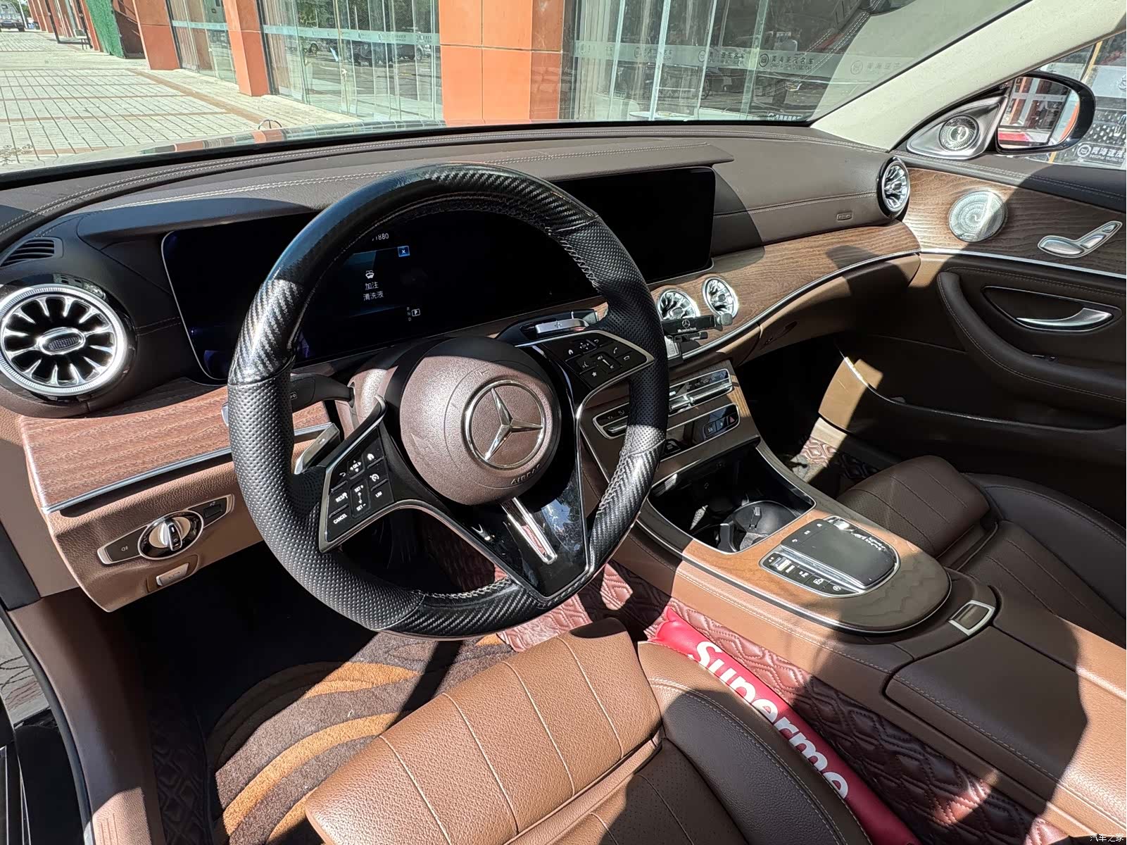 Mercedes-Benz E-Class, 2022 9