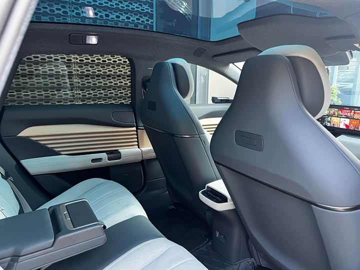 Audi E5 Sportback 2026 qi jian quattro xing