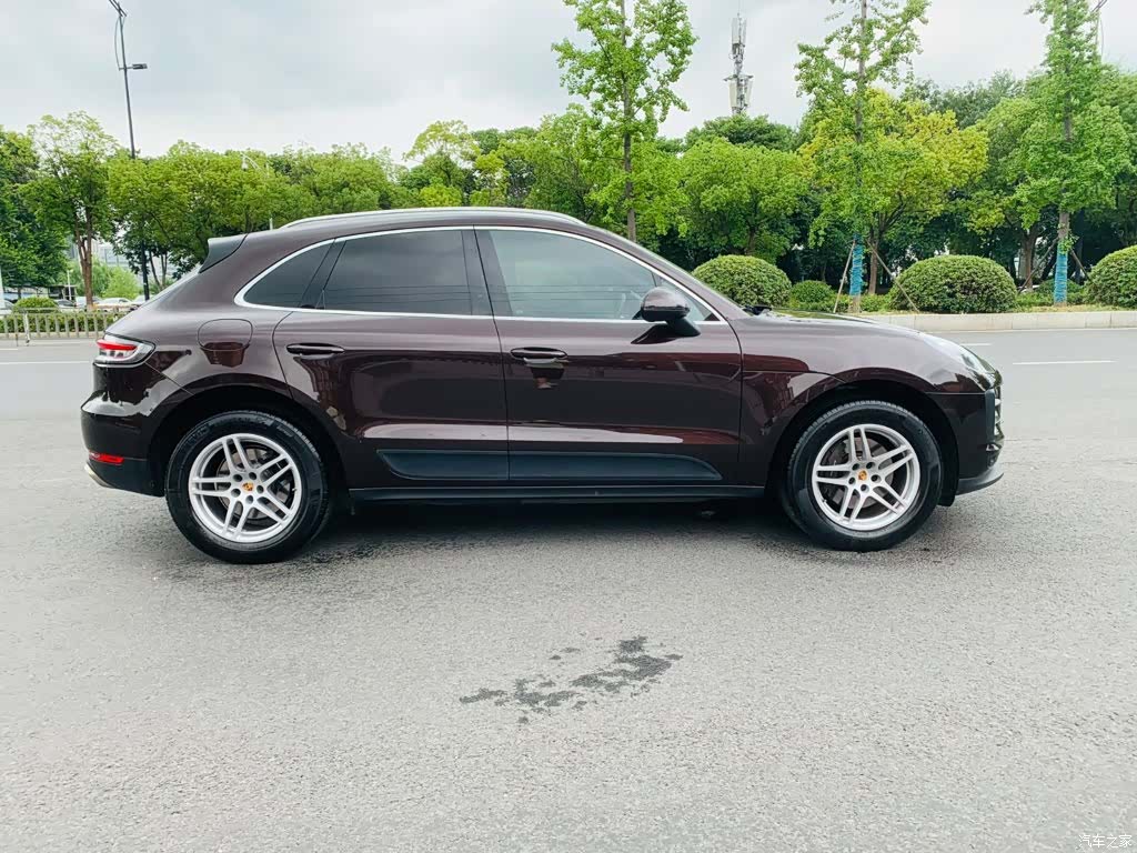 Porsche Macan, 2019 все фото