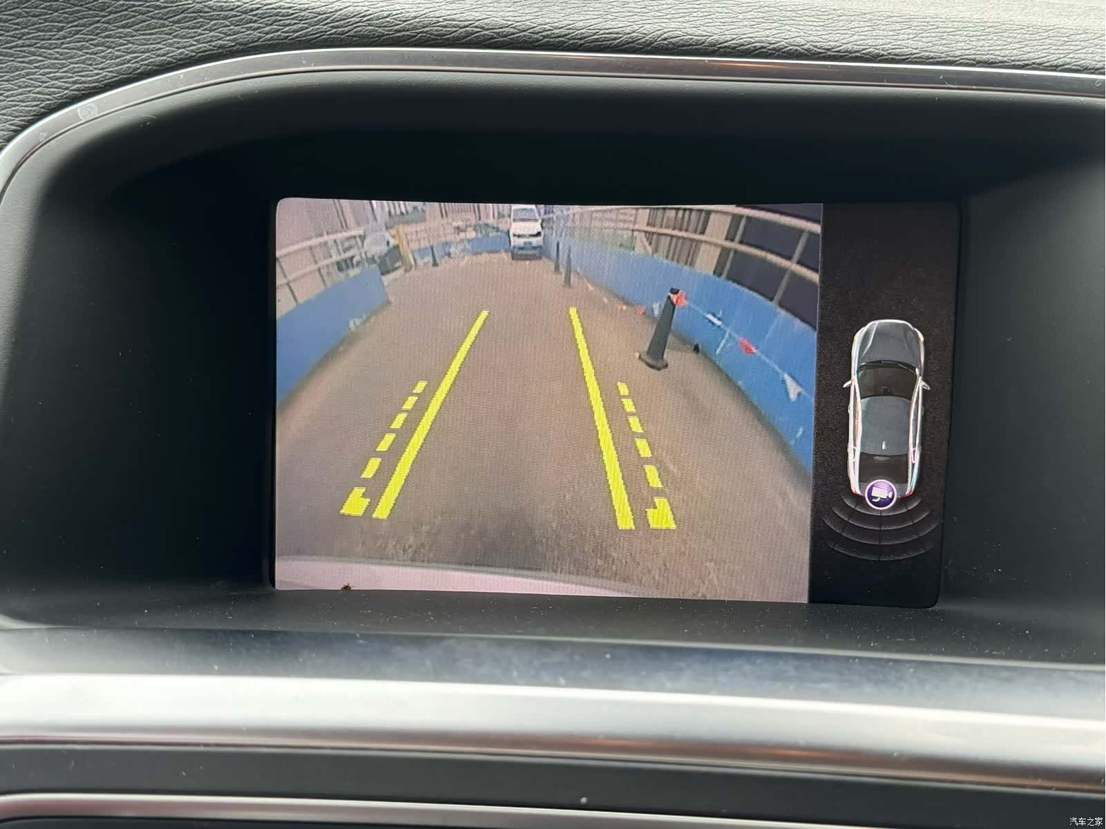Volvo S60, 2017 16