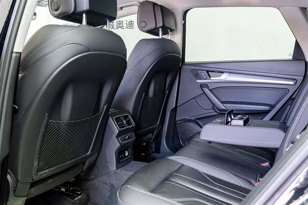 Audi Q5L, 2023 7