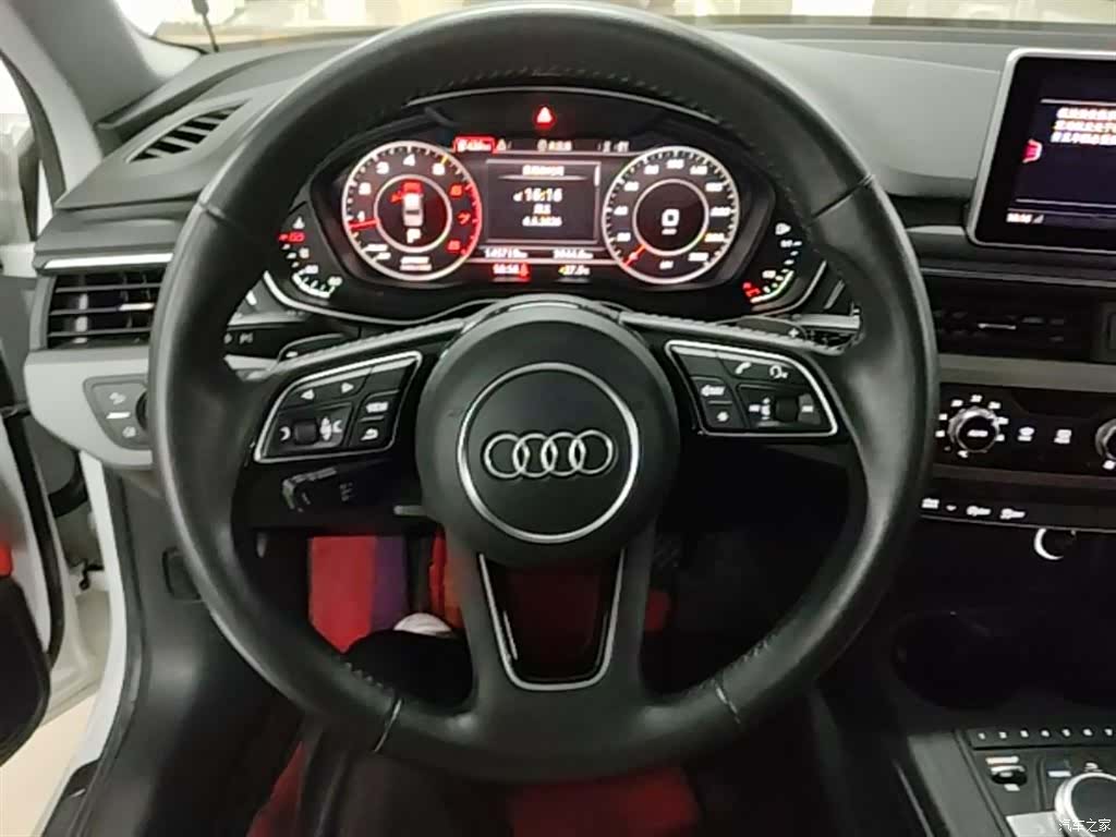 Audi A4L, 2017 11