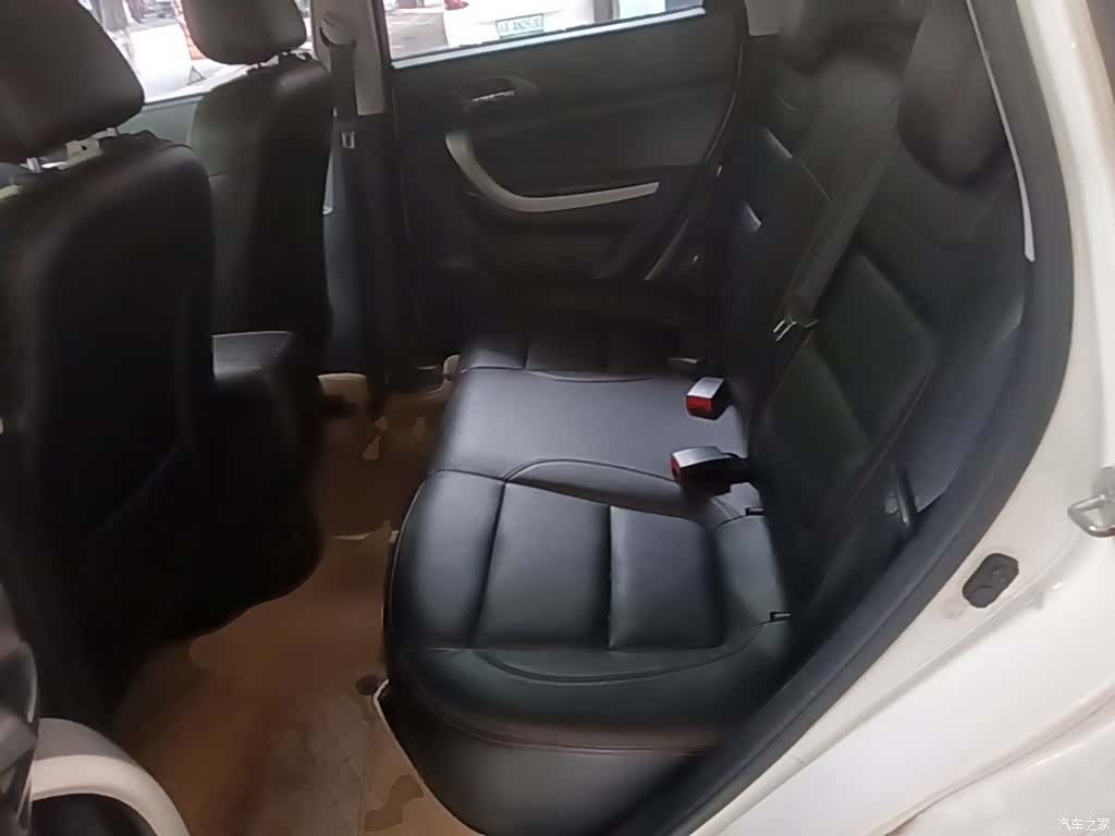 Changan CS35, 2015 17