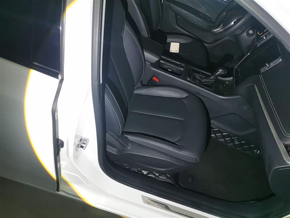 Roewe i6 Roewe i6