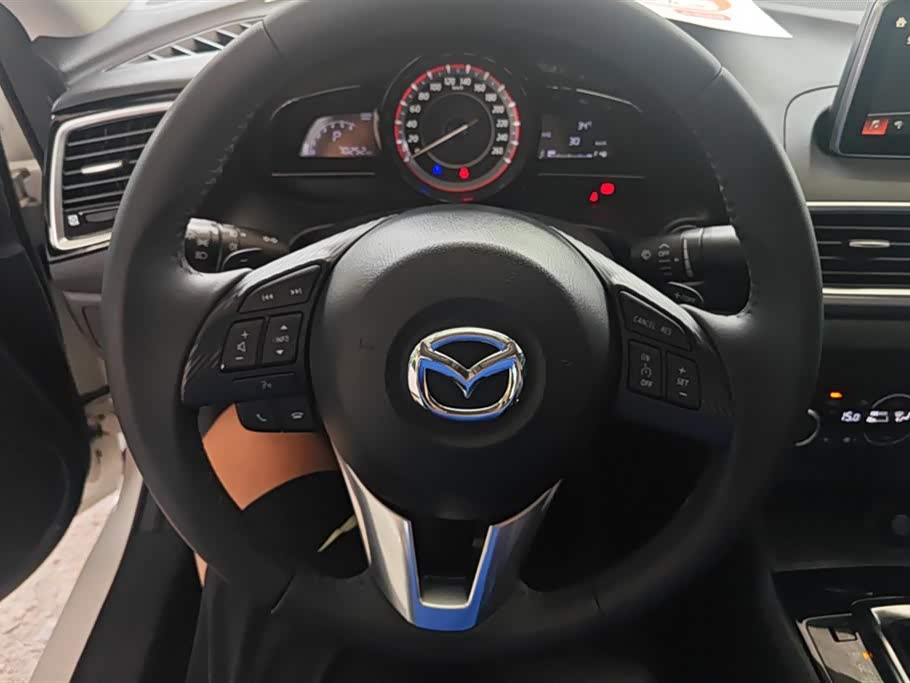 Mazda 3 Angkesaila Mazda 3 Angkesaila