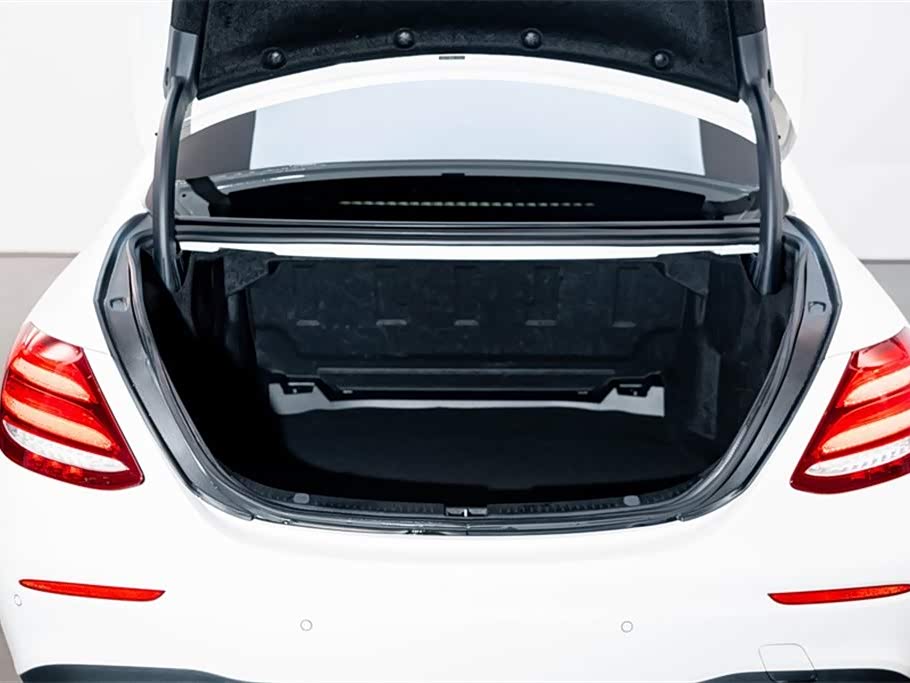 Mercedes-Benz E-class Mercedes-Benz E-class