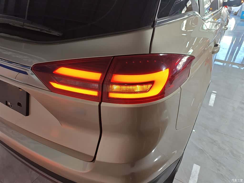 Geely Boyue, 2020 24