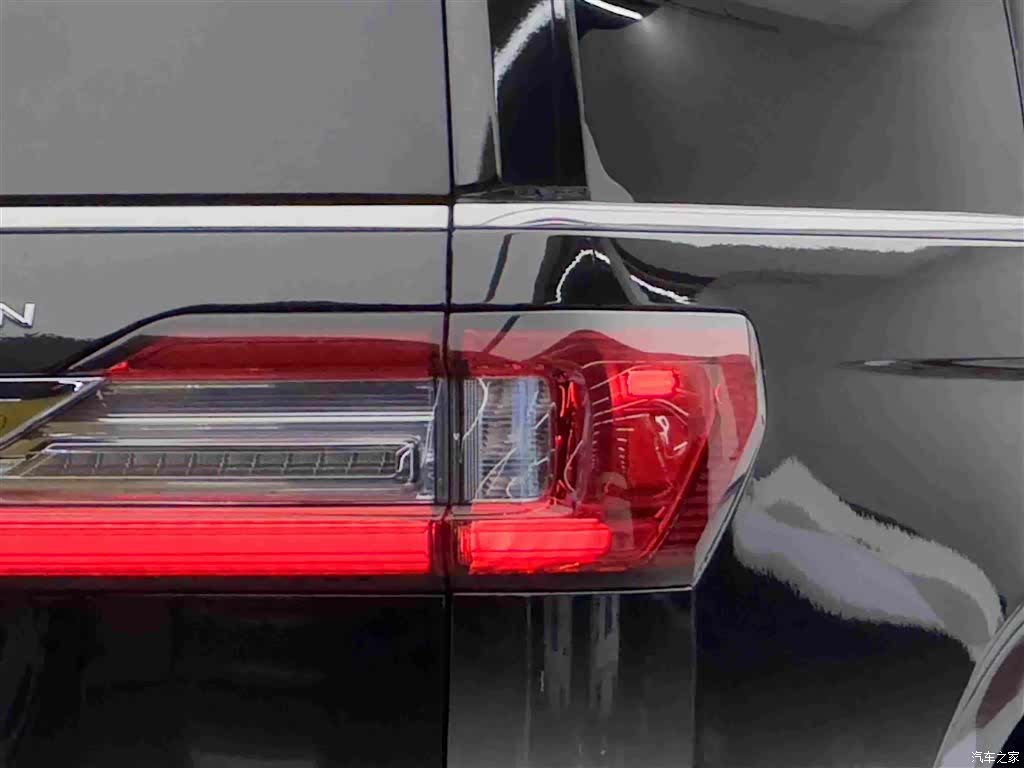 Lincoln Navigator, 2019 6