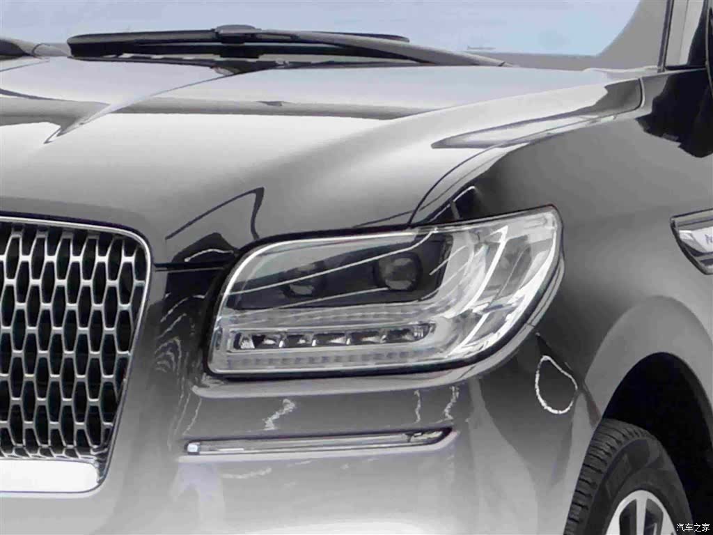 Lincoln Navigator, 2019 3