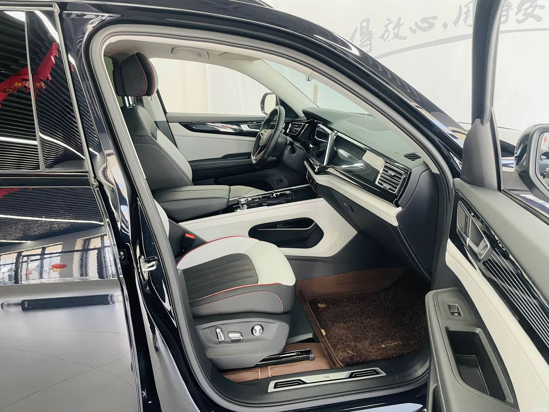 Volkswagen Teramont X, 2024 16