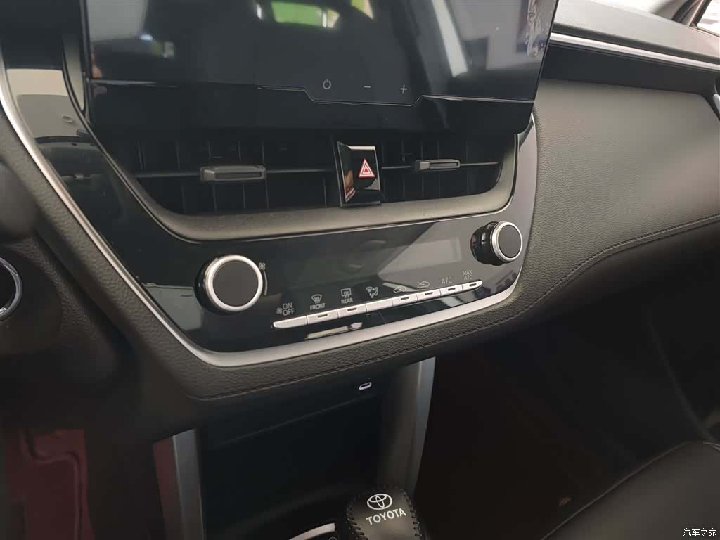 Toyota Frontlander, 2025 17