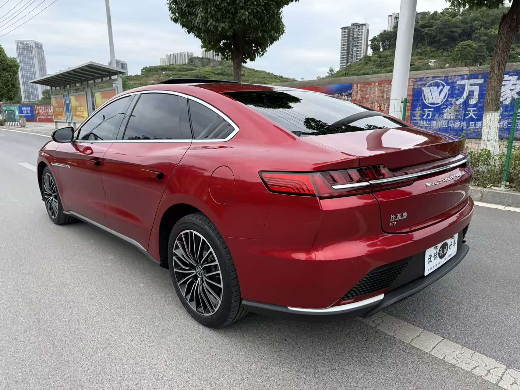 BYD Han, 2022 10