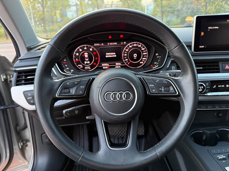 Audi A4L