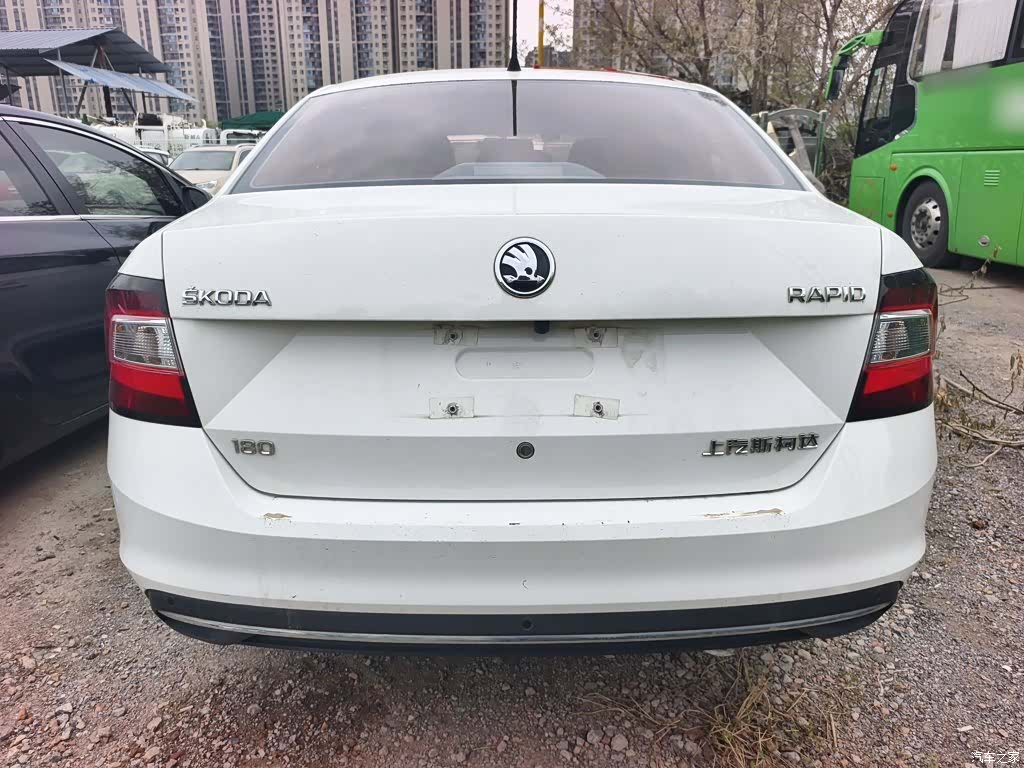Skoda Rapid, 2018 6