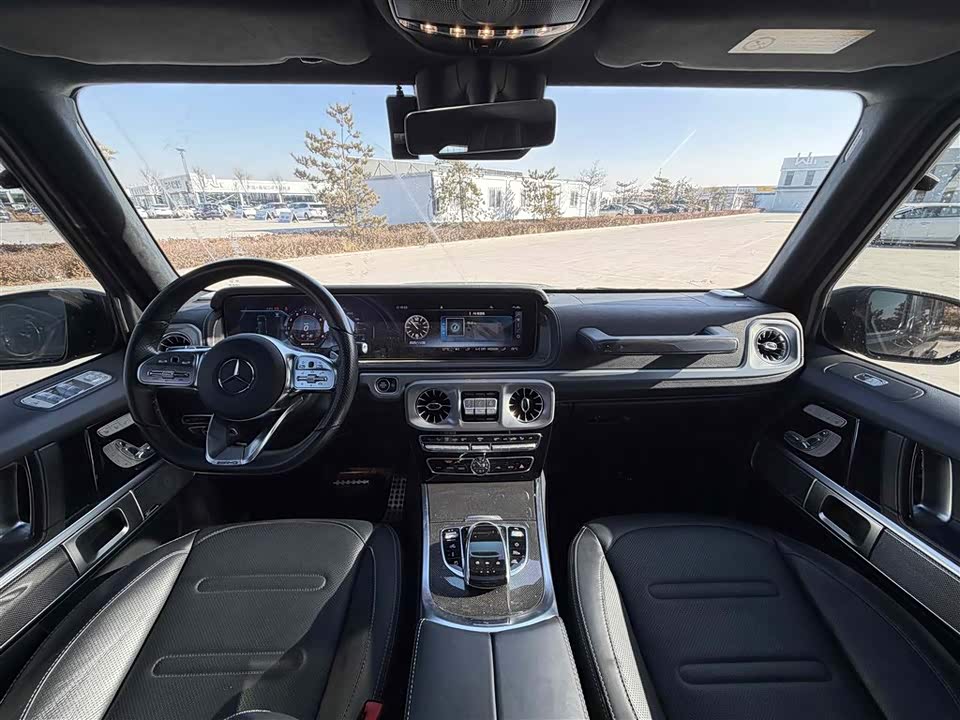 Mercedes-Benz G-class