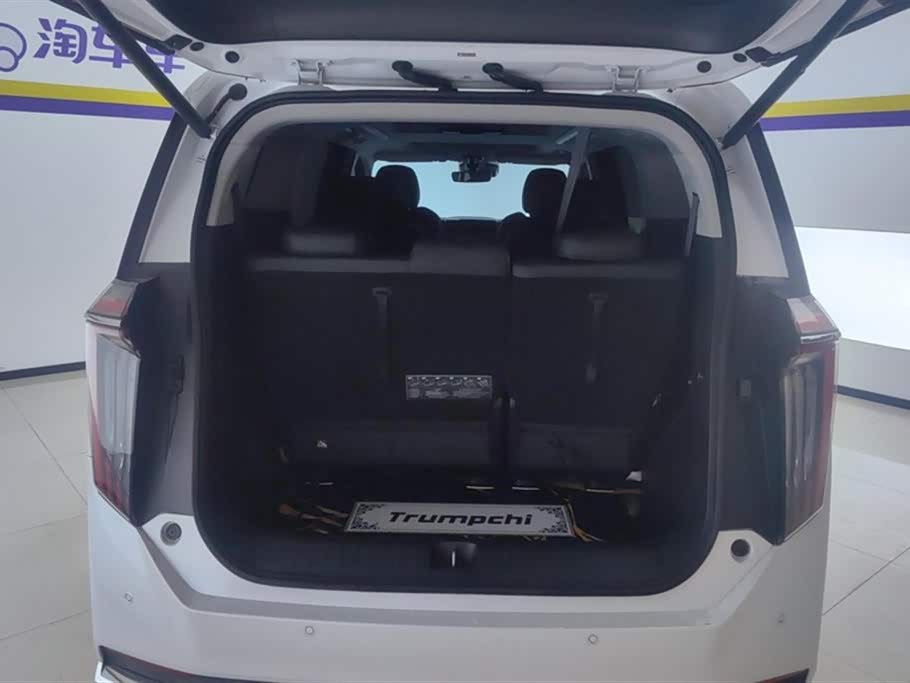 Trumpchi Trumpchi M8