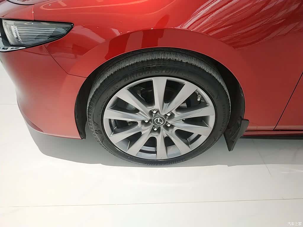 Mazda Mazda3, 2021 23
