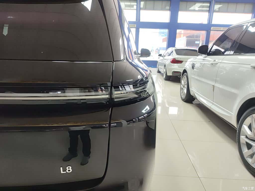 Li Auto L8, 2024 24