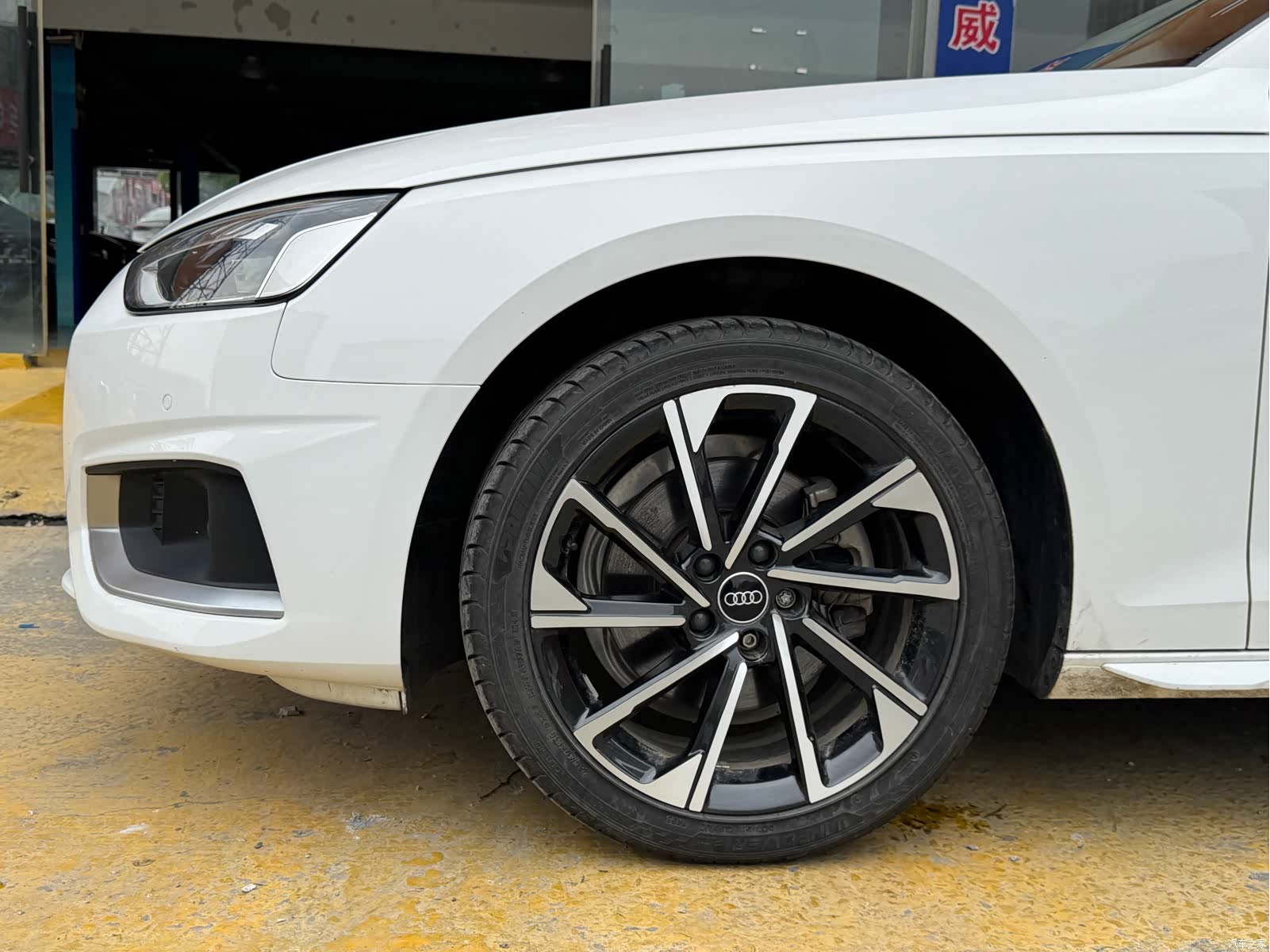 Audi A4L, 2023 4