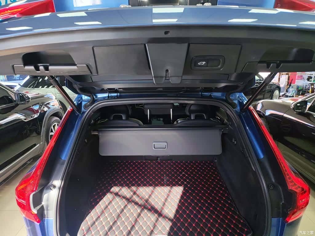 Volvo XC60, 2018 12