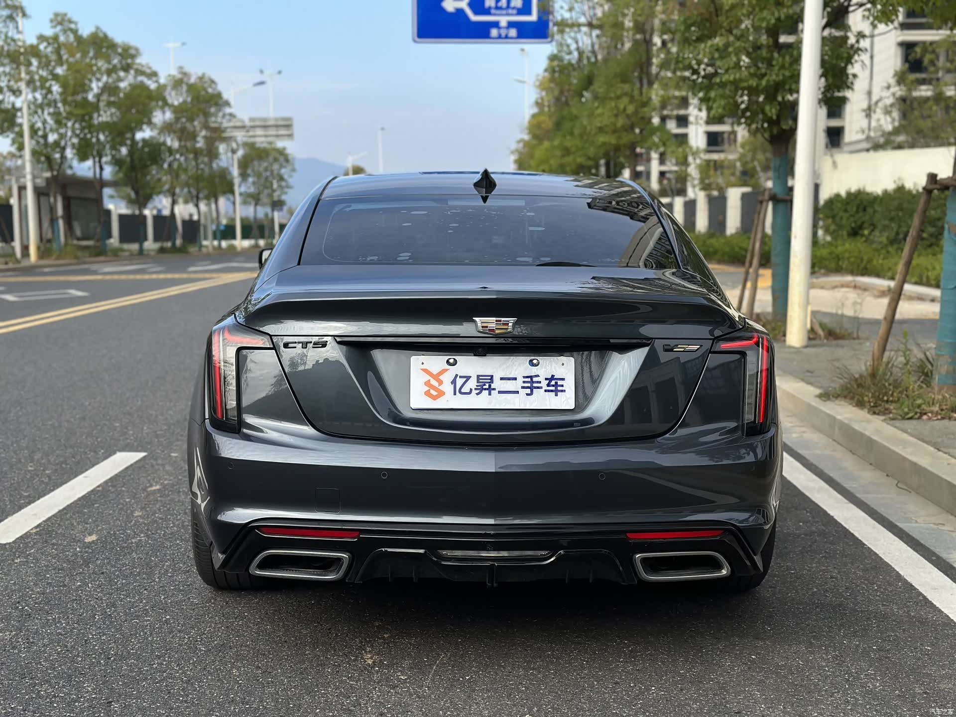 Cadillac CT5, 2021 все фото