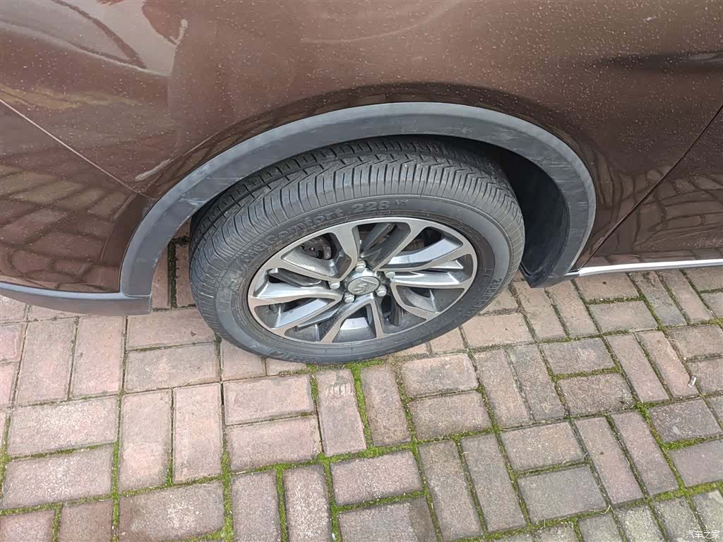 Wuling 730, 2019 23