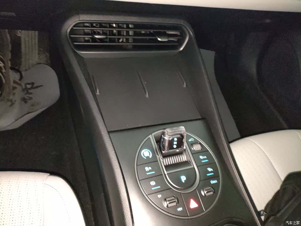 BYD Seal, 2025 14