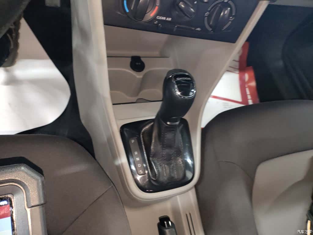 Skoda Rapid, 2018 14