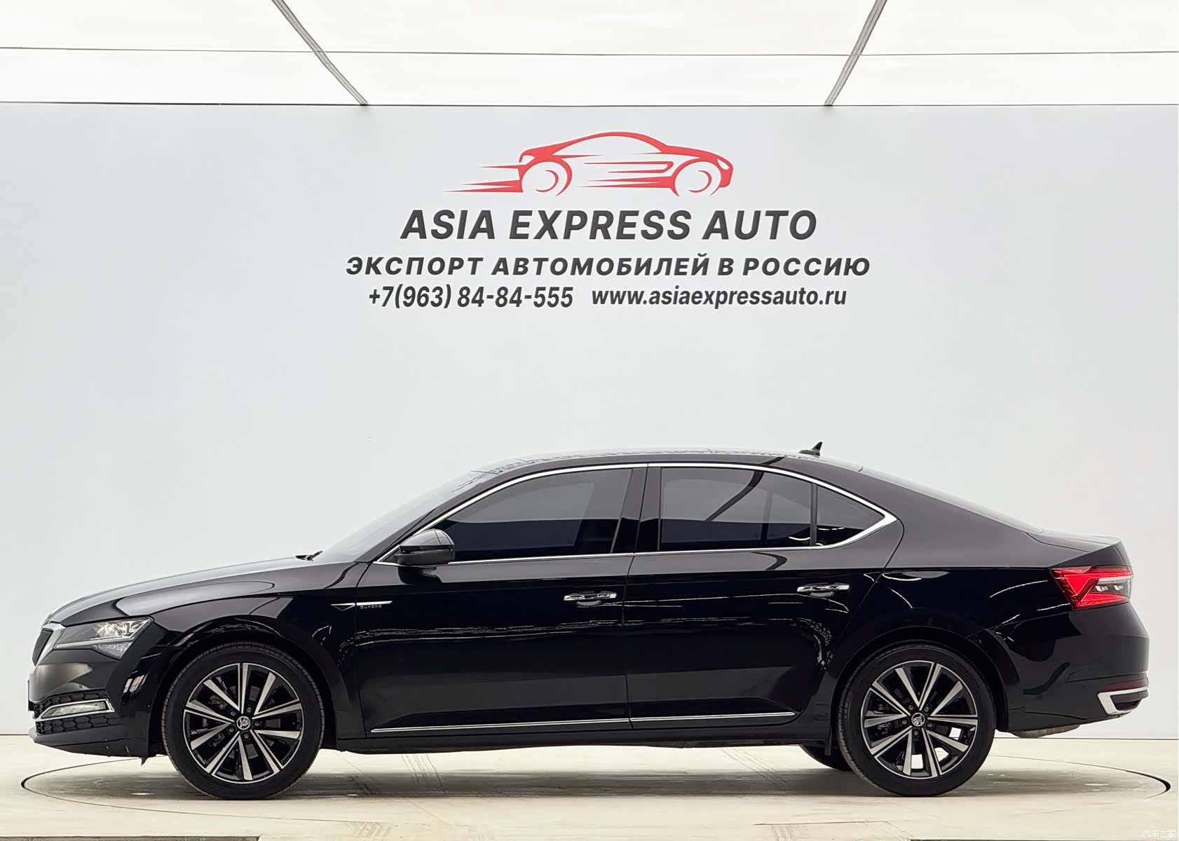 Skoda Superb, 2023 7