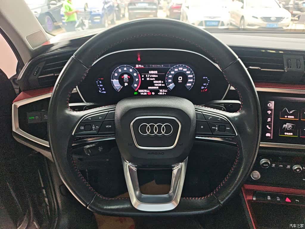 Audi Q3, 2020 11