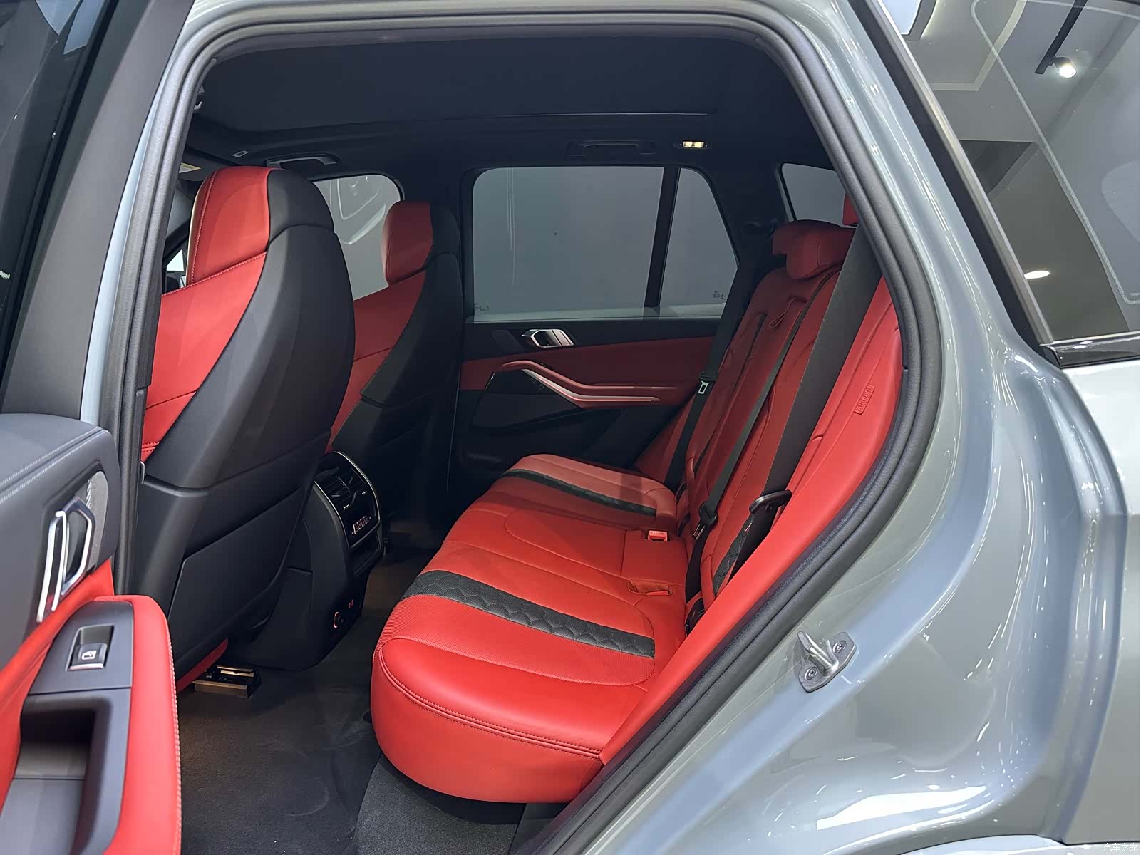 BMW X5, 2025 11