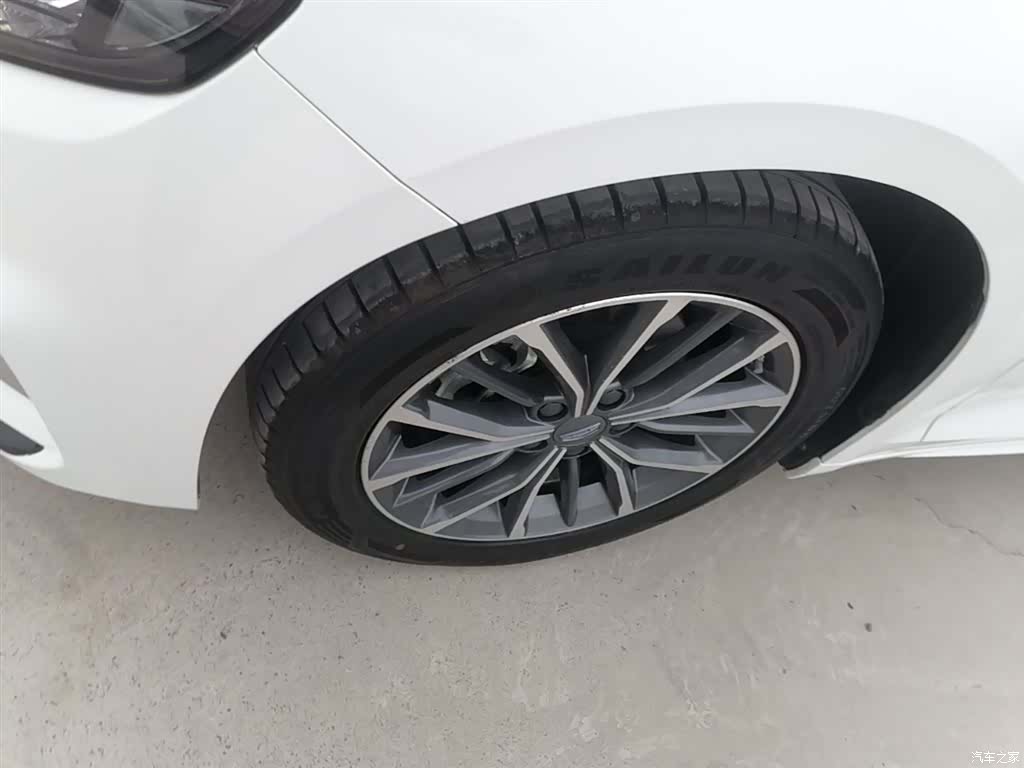 Geely Preface, 2024 23