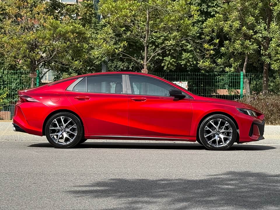 Trumpchi Shadow Leopard