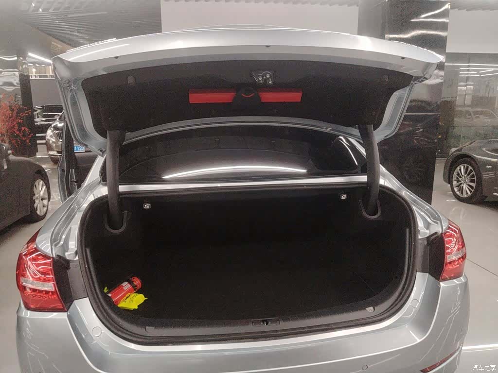 Hongqi H5, 2018 19