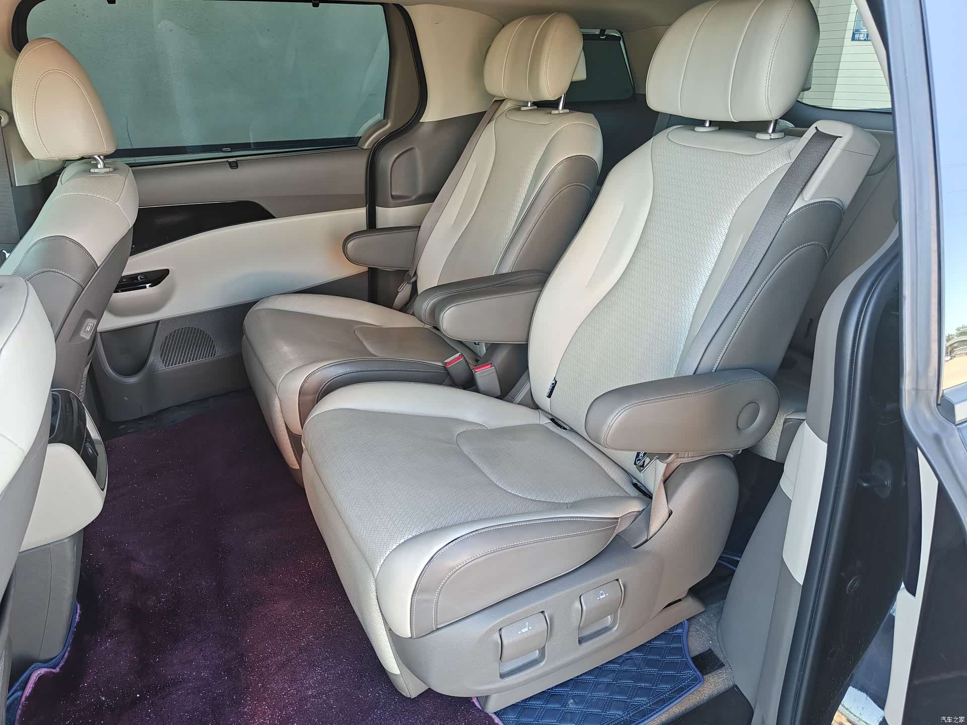 Kia Carnival, 2021 8