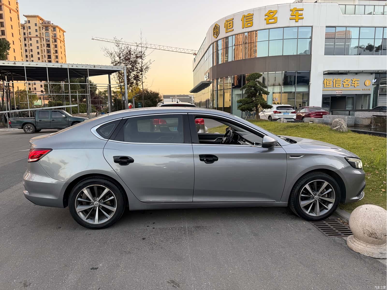 MG MG6, 2020 11