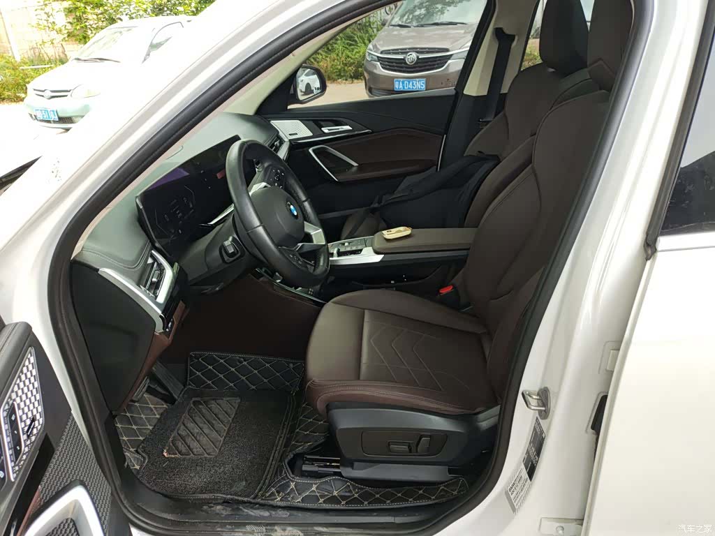 BMW X1, 2024 8