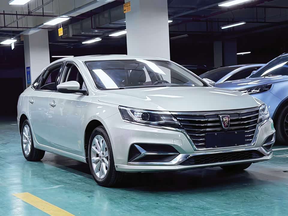 Roewe i6