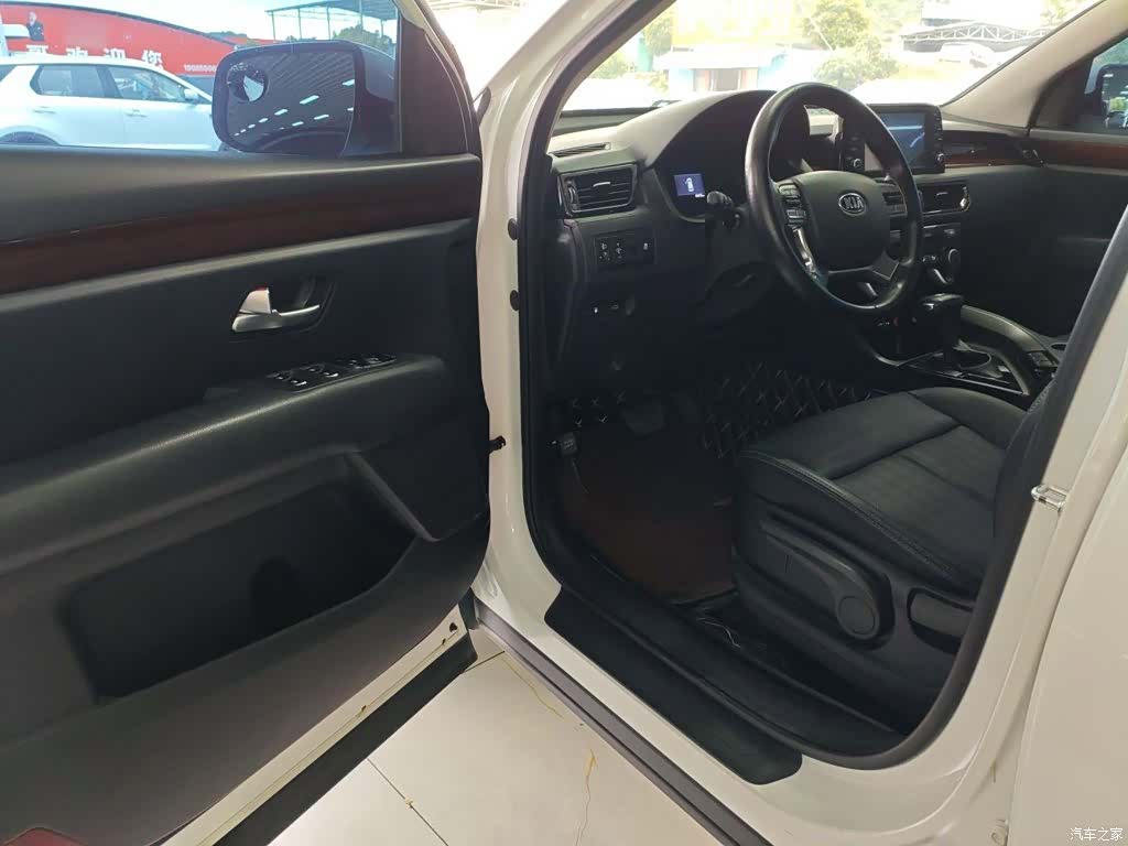 Kia KX7, 2018 12
