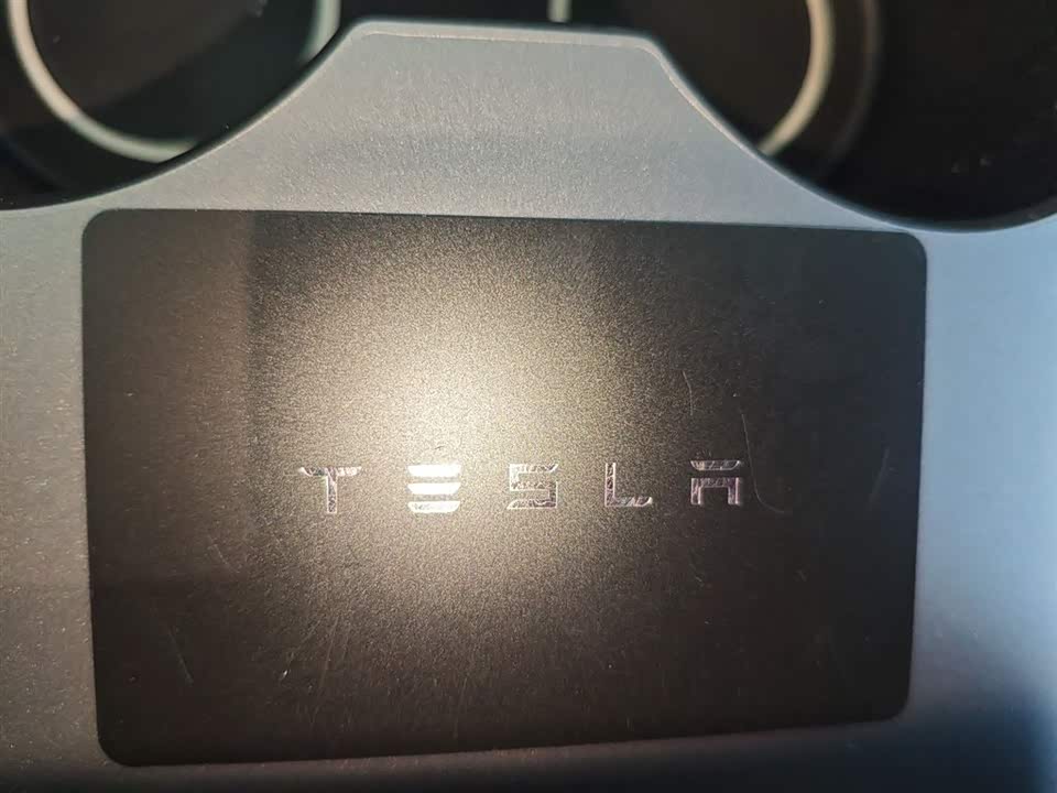 Tesla Model Y Tesla Model Y