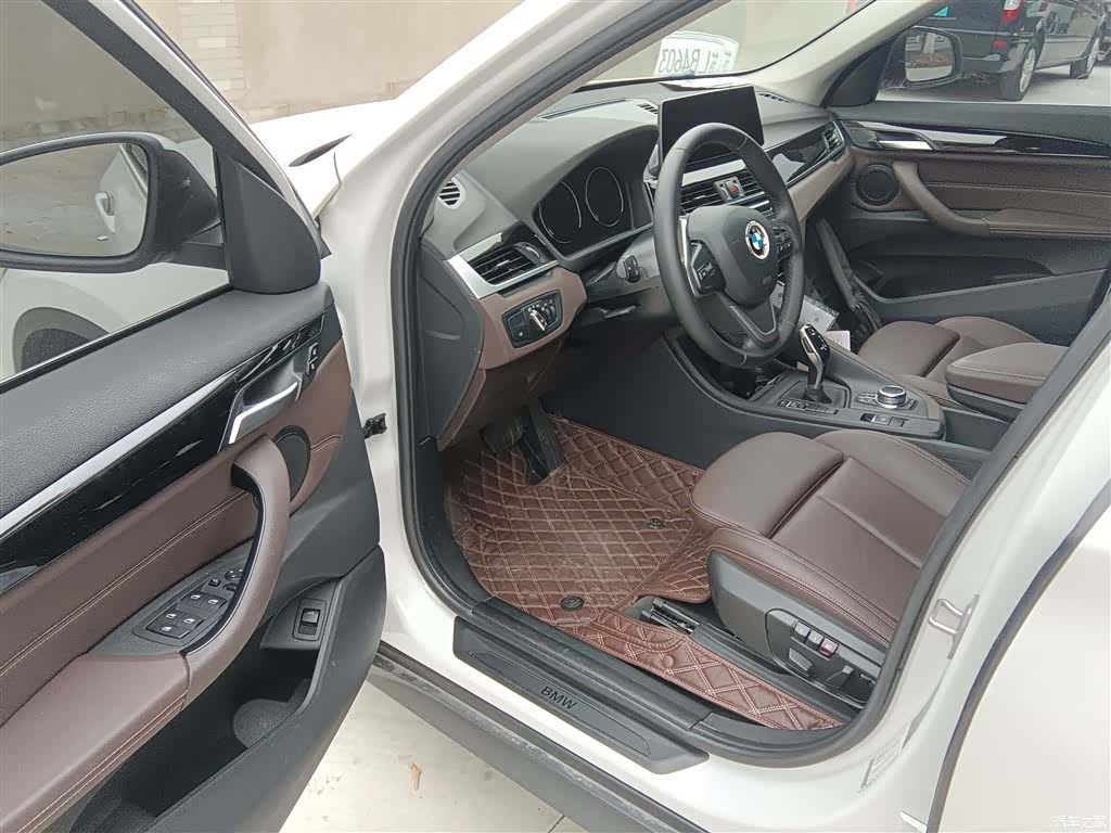 BMW X1, 2020 12