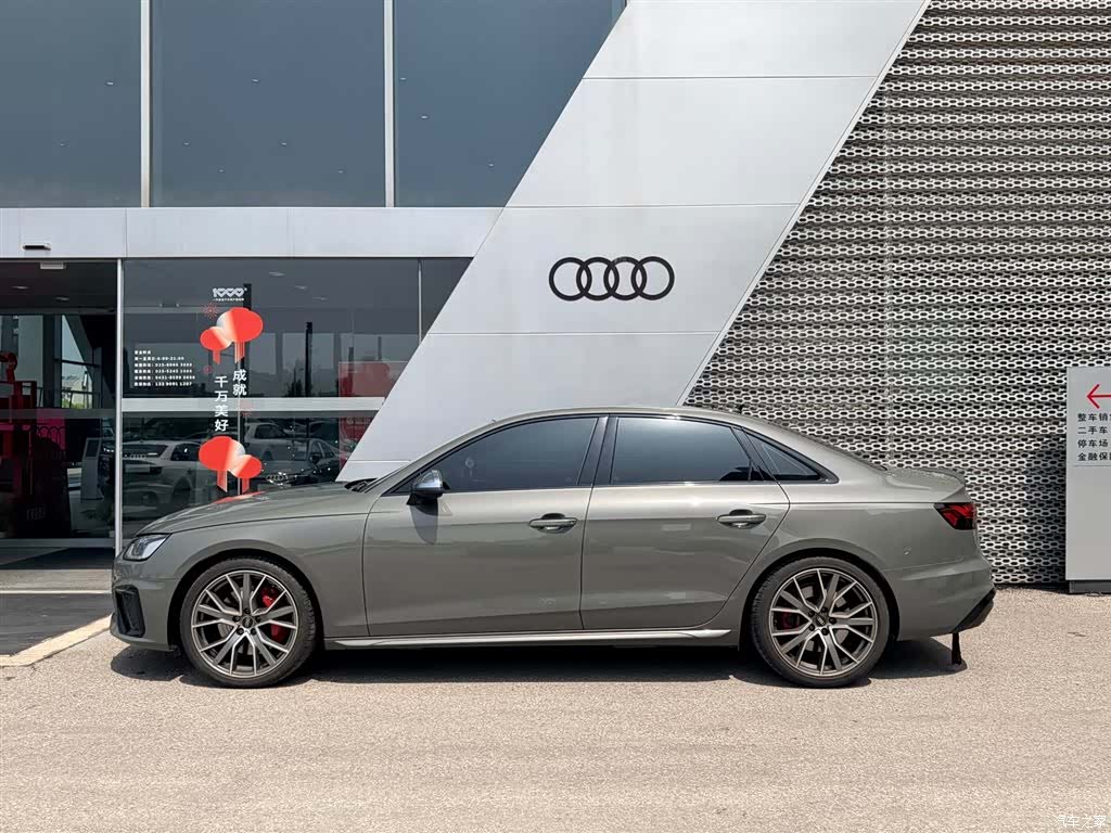 Audi S4, 2024 все фото