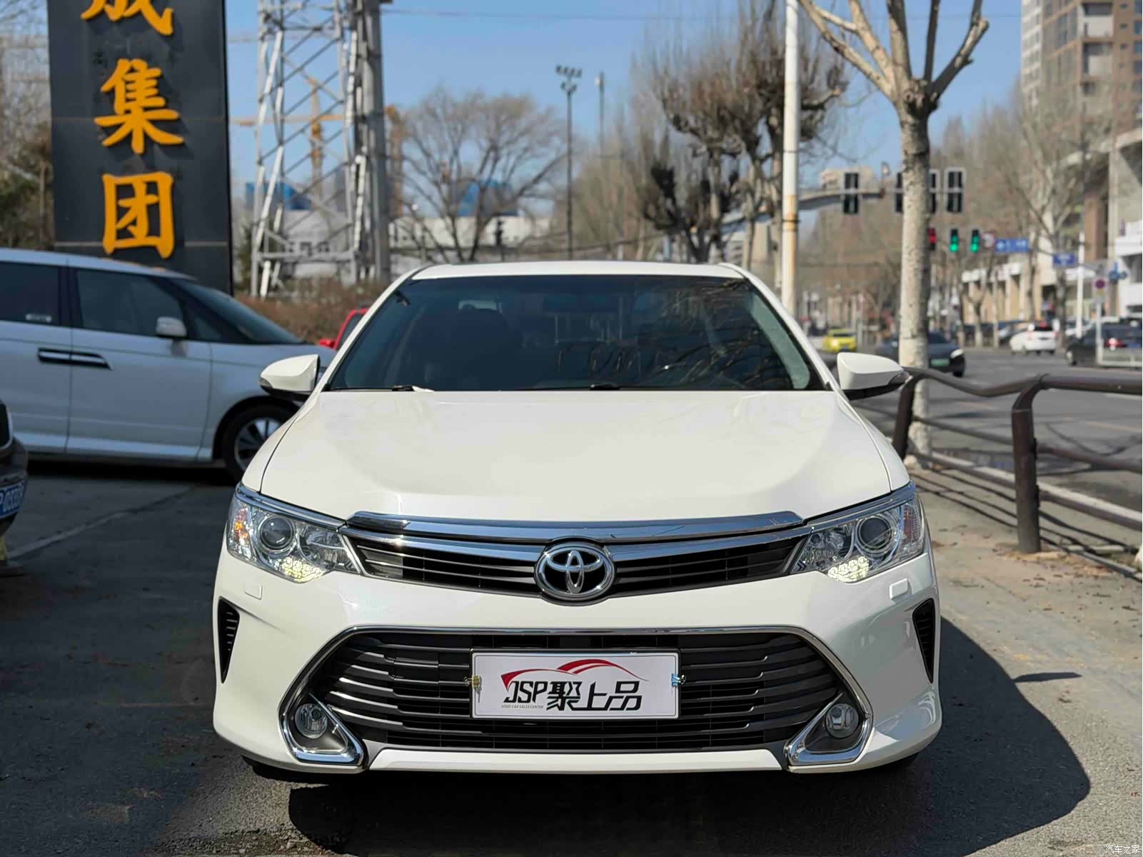 Toyota Camry, 2016 2