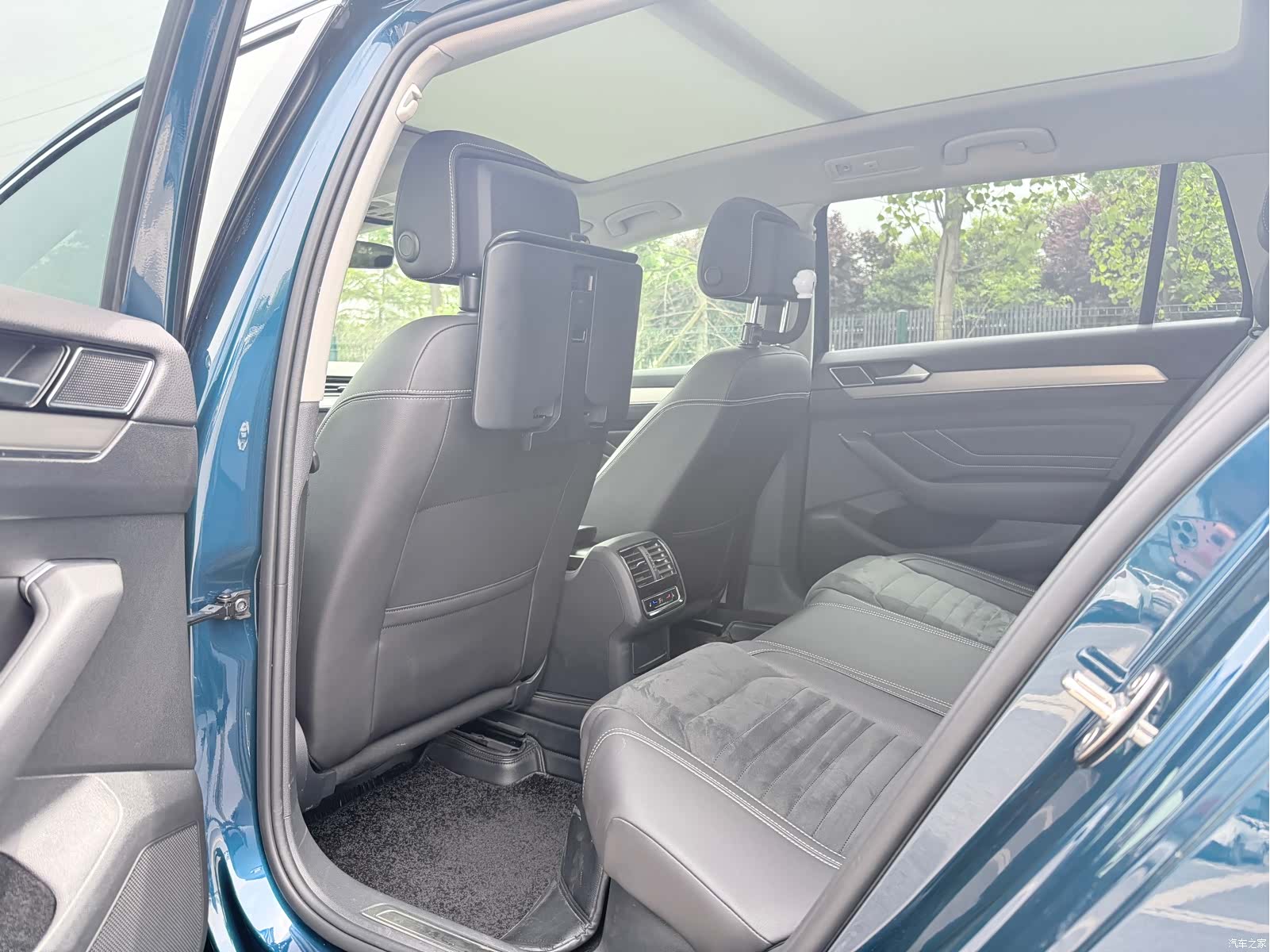 Volkswagen Variant, 2022 8