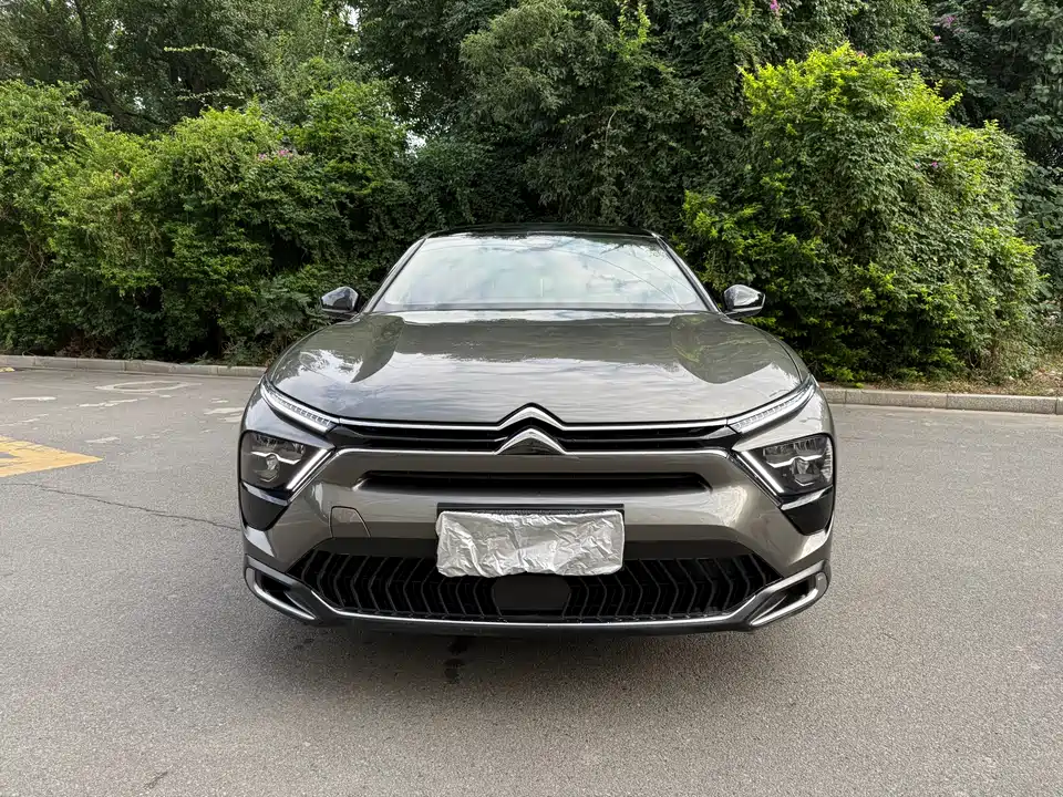 Citroen Versailles C5 X