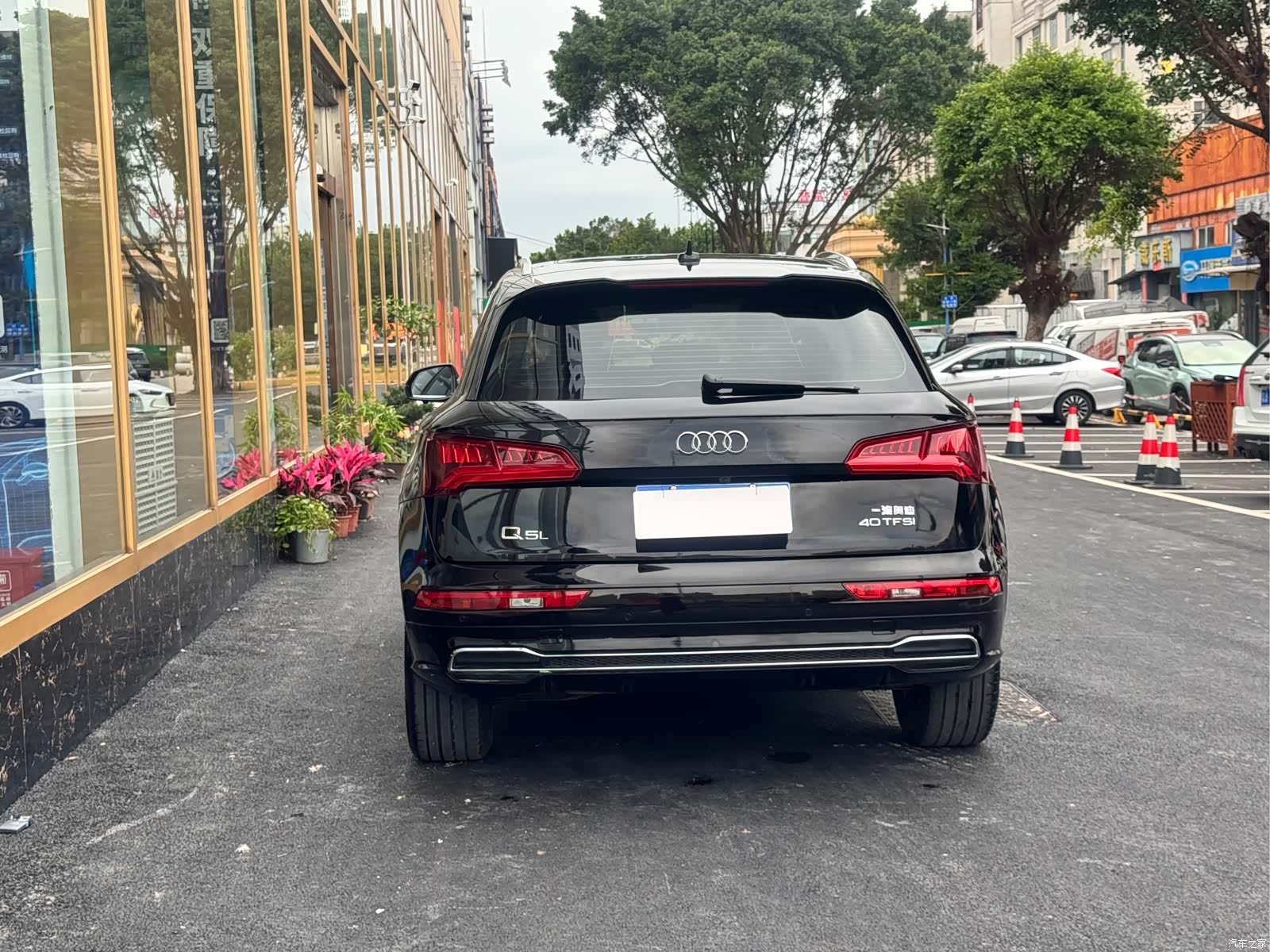 Audi Q5L, 2018 25