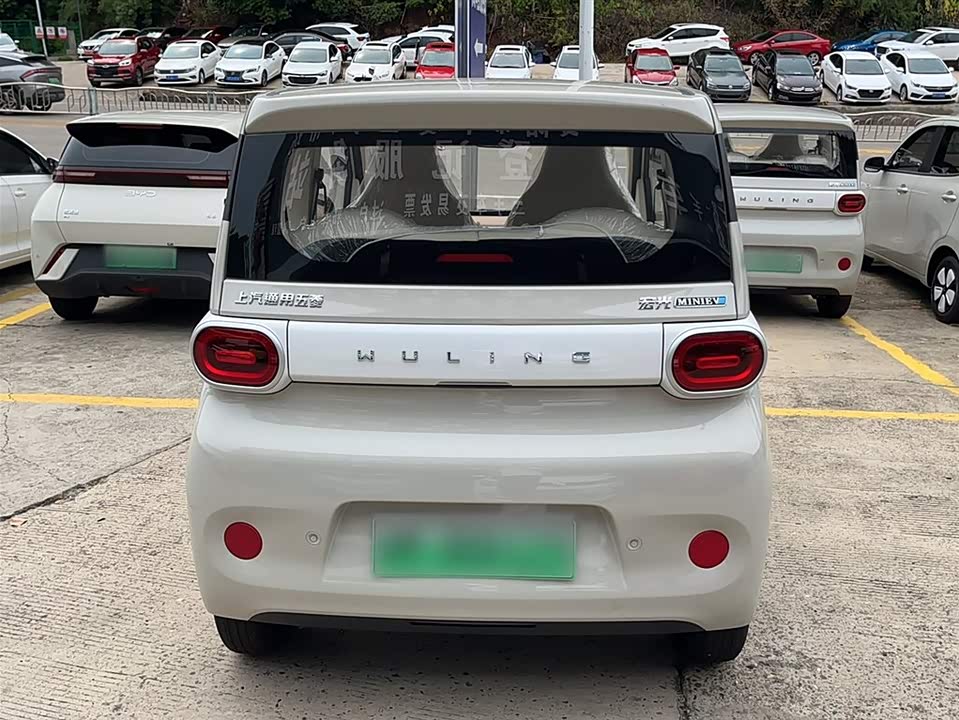 Wuling Hongguang MINIEV Wuling Hongguang MINIEV