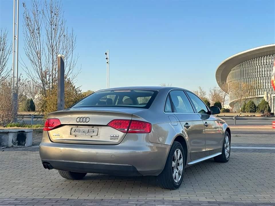 Audi A4L