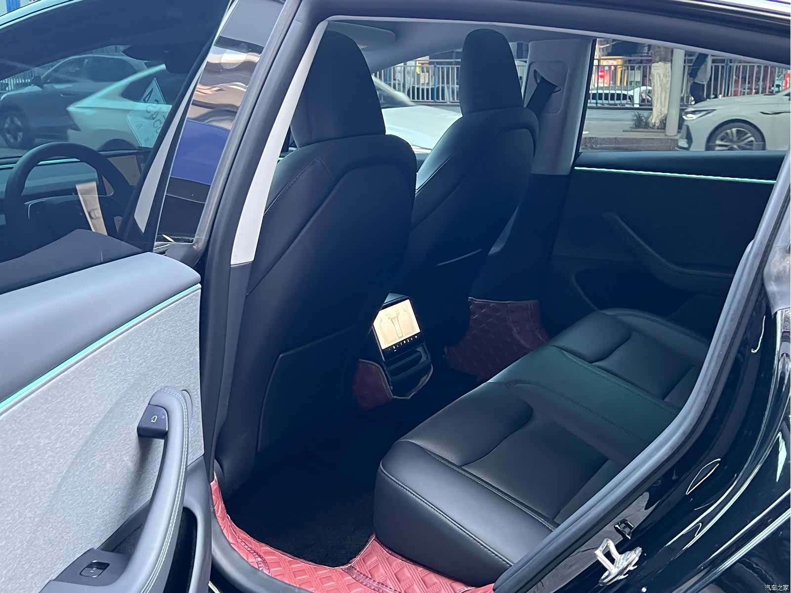Tesla Model 3, 2024 6